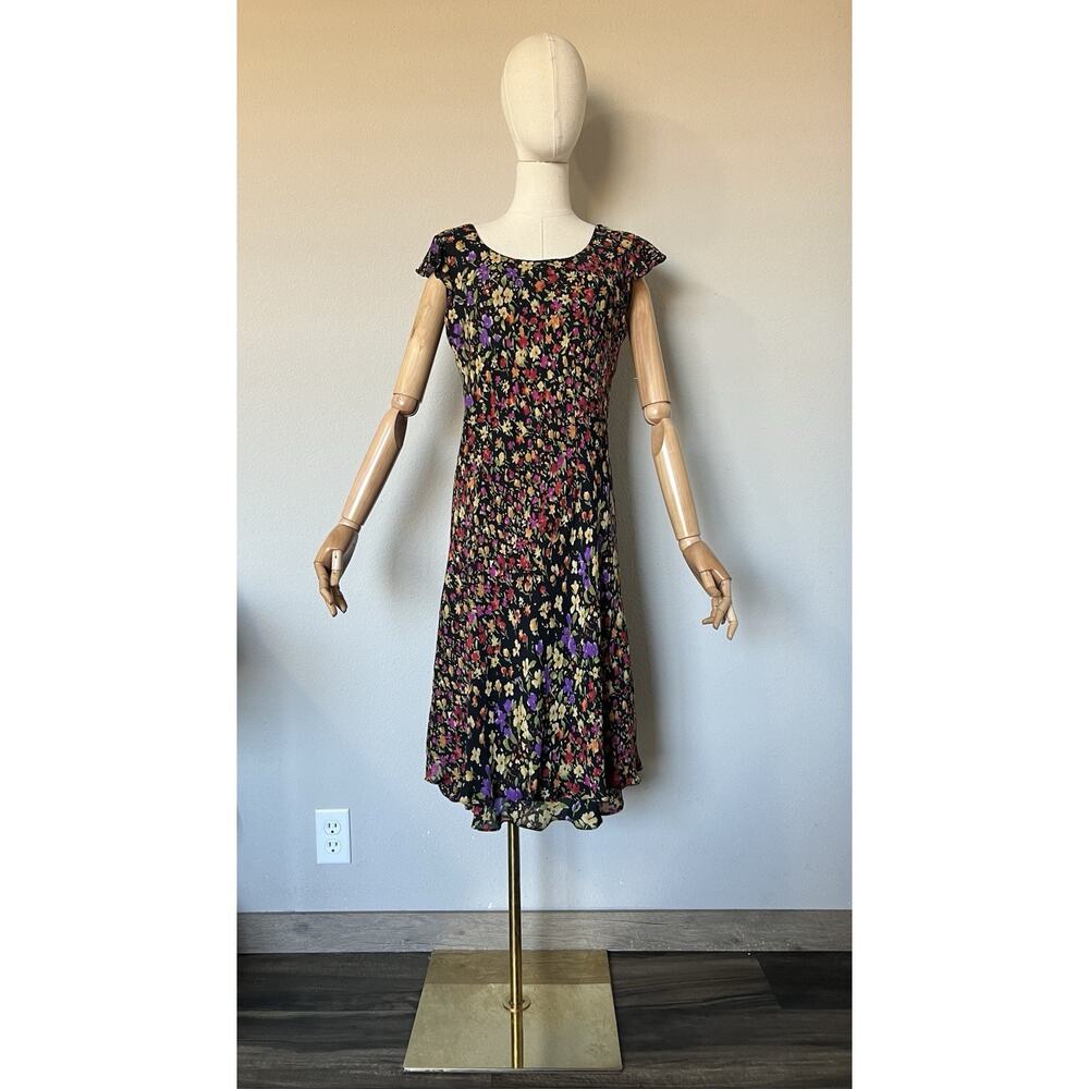 Talbots Size 12 Pure Silk Dress Womens Black Floral Feminine Vintage Y2K - Picture 3 of 16